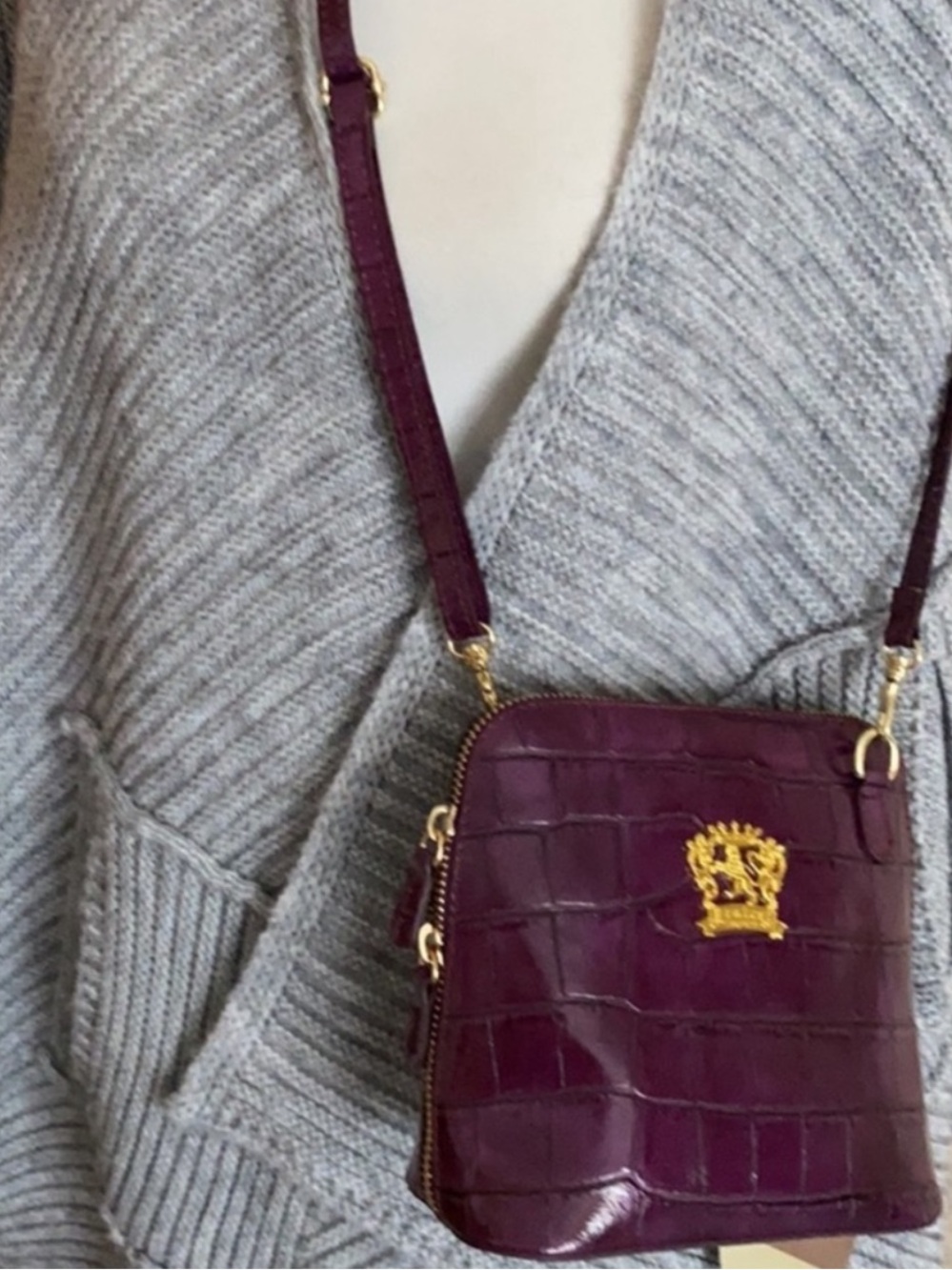 Pratesi Volterra King Lady Bag made of purple croc-embossed real leather